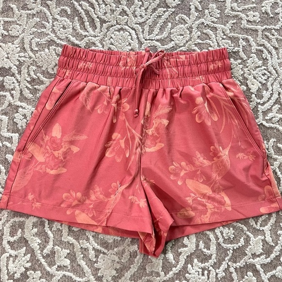 Spiritual Gangster Baja Floral 3” Shorts - Picture 6 of 15